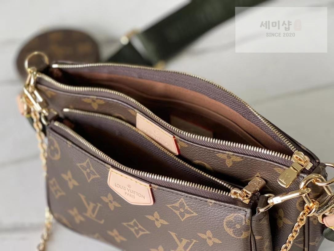Louis Vuitton Louis Vuitton Multi Pochette Axesua Bag 15번 이미지