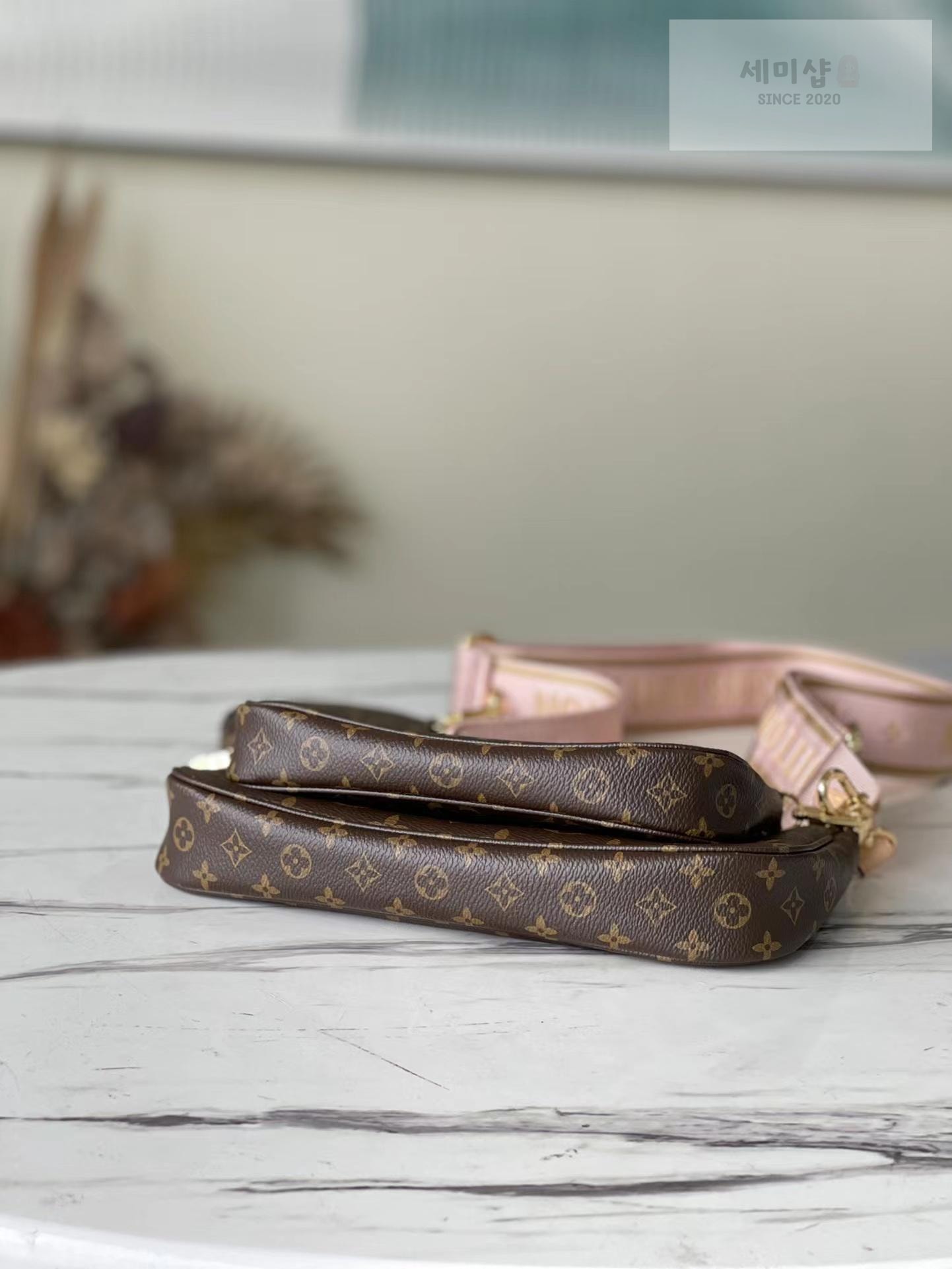 Louis Vuitton Louis Vuitton Multi Pochette Axesua Bag 3번 이미지