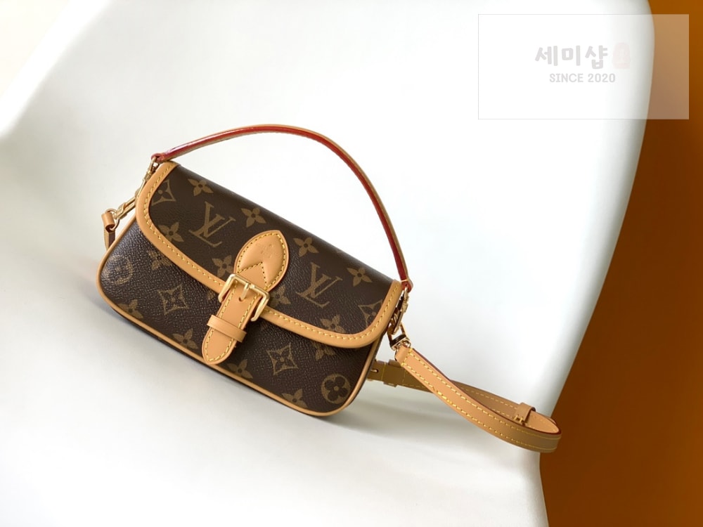 Louis Vuitton Louis Vuitton Nano Daine Bag 7번 이미지