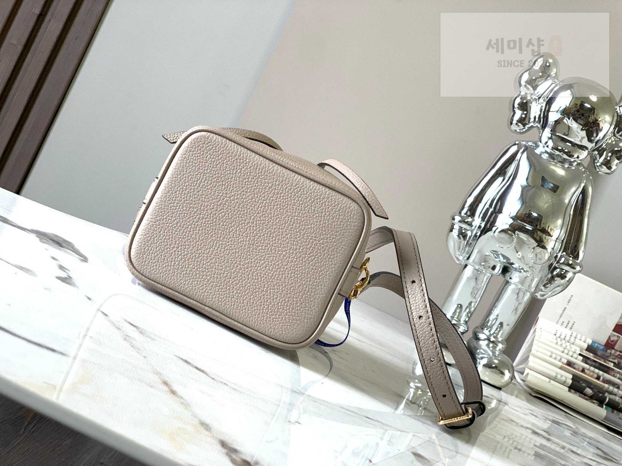Louis Vuitton Louis Vuitton Nano Noe Bag 2번 이미지