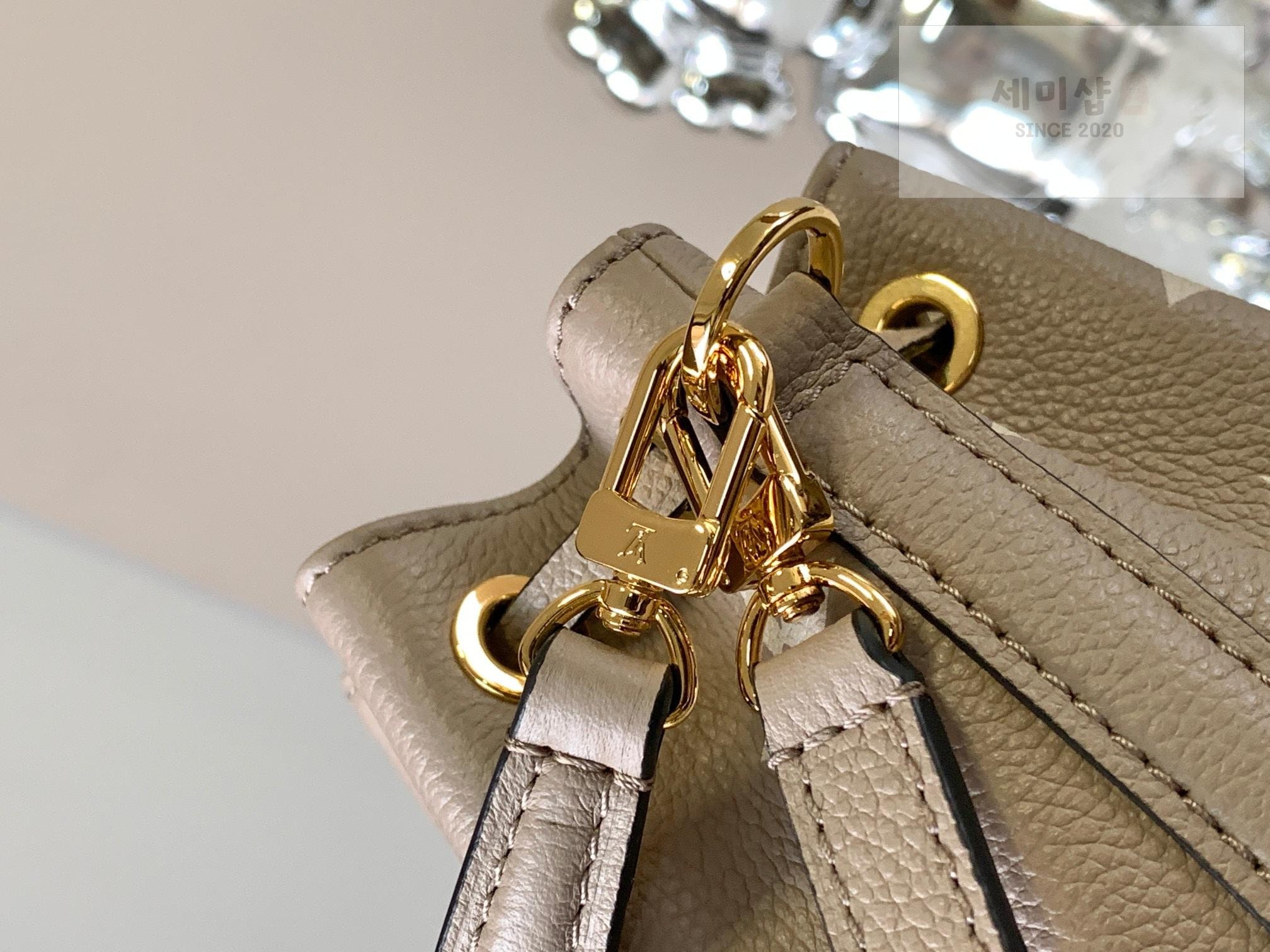 Louis Vuitton Louis Vuitton Nano Noe Bag 4번 이미지