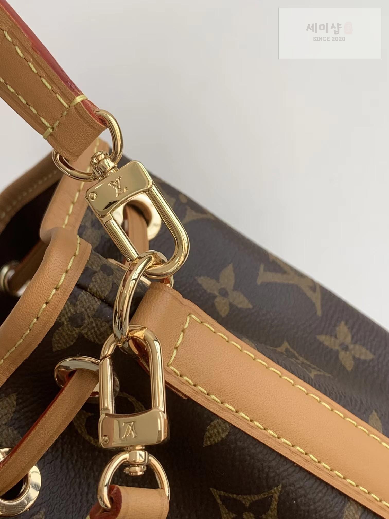 Louis Vuitton Louis Vuitton Nano Noe Monogram Bag 6번 이미지