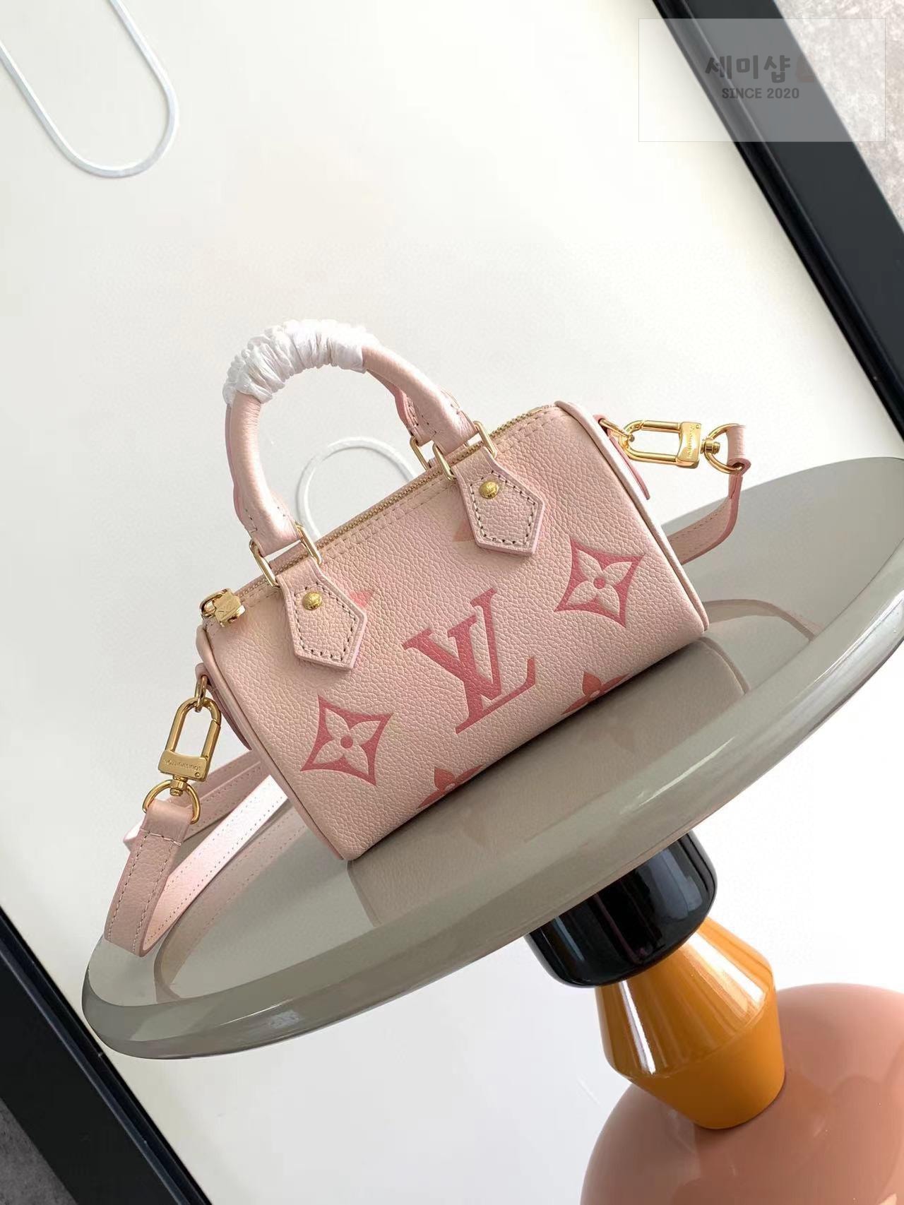 Louis Vuitton Louis Vuitton Nano Speedy Bag 22번 이미지