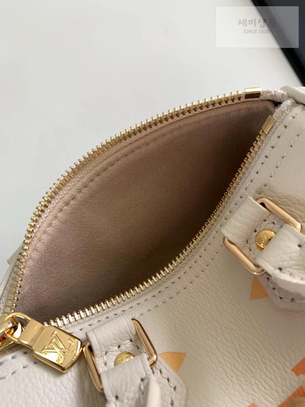 Louis Vuitton Louis Vuitton Nano Speedy Bag 11번 이미지