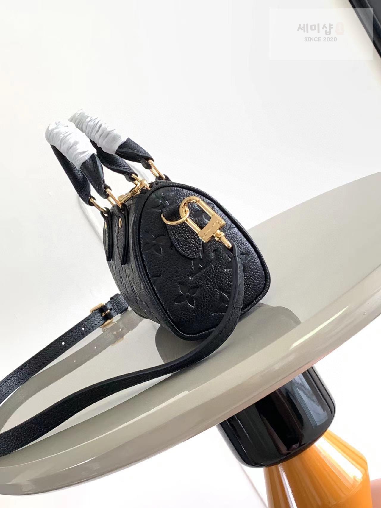 Louis Vuitton Louis Vuitton Nano Speedy Bag 15번 이미지