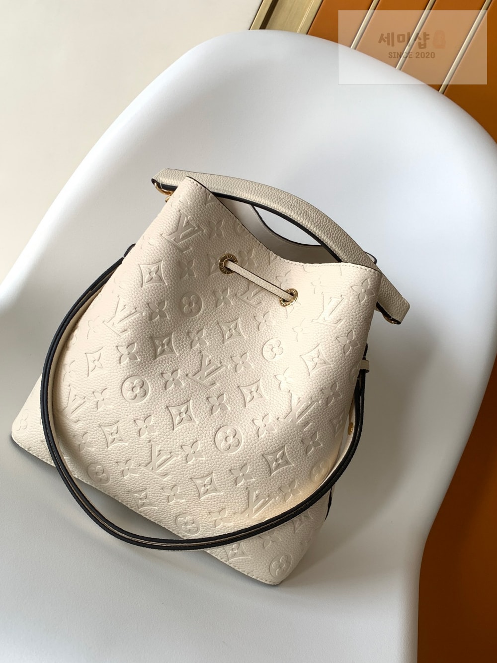 Louis Vuitton Louis Vuitton NeoNoe MM Bucket Bag 1번 이미지