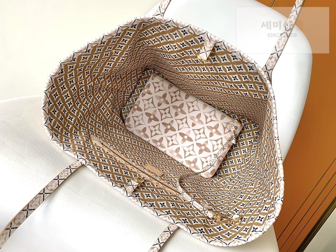 Louis Vuitton Louis Vuitton Neverfull Giant Monogram Bag 4번 이미지