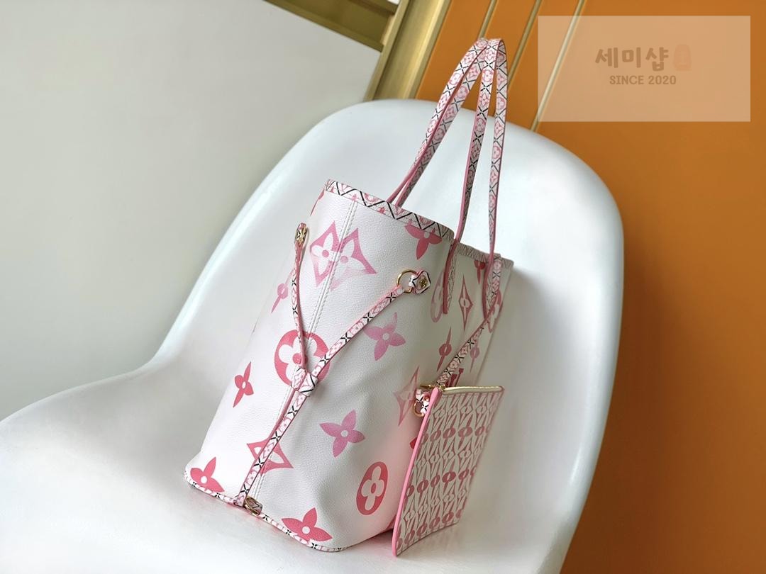 Louis Vuitton Louis Vuitton Neverfull Giant Monogram Bag 12번 이미지