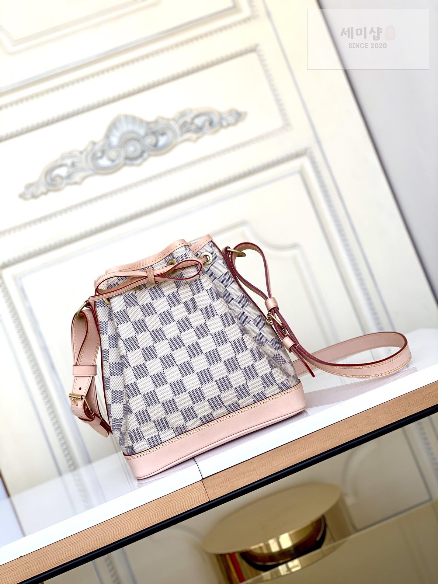 Louis Vuitton Louis Vuitton Noe BB Bag 17번 이미지