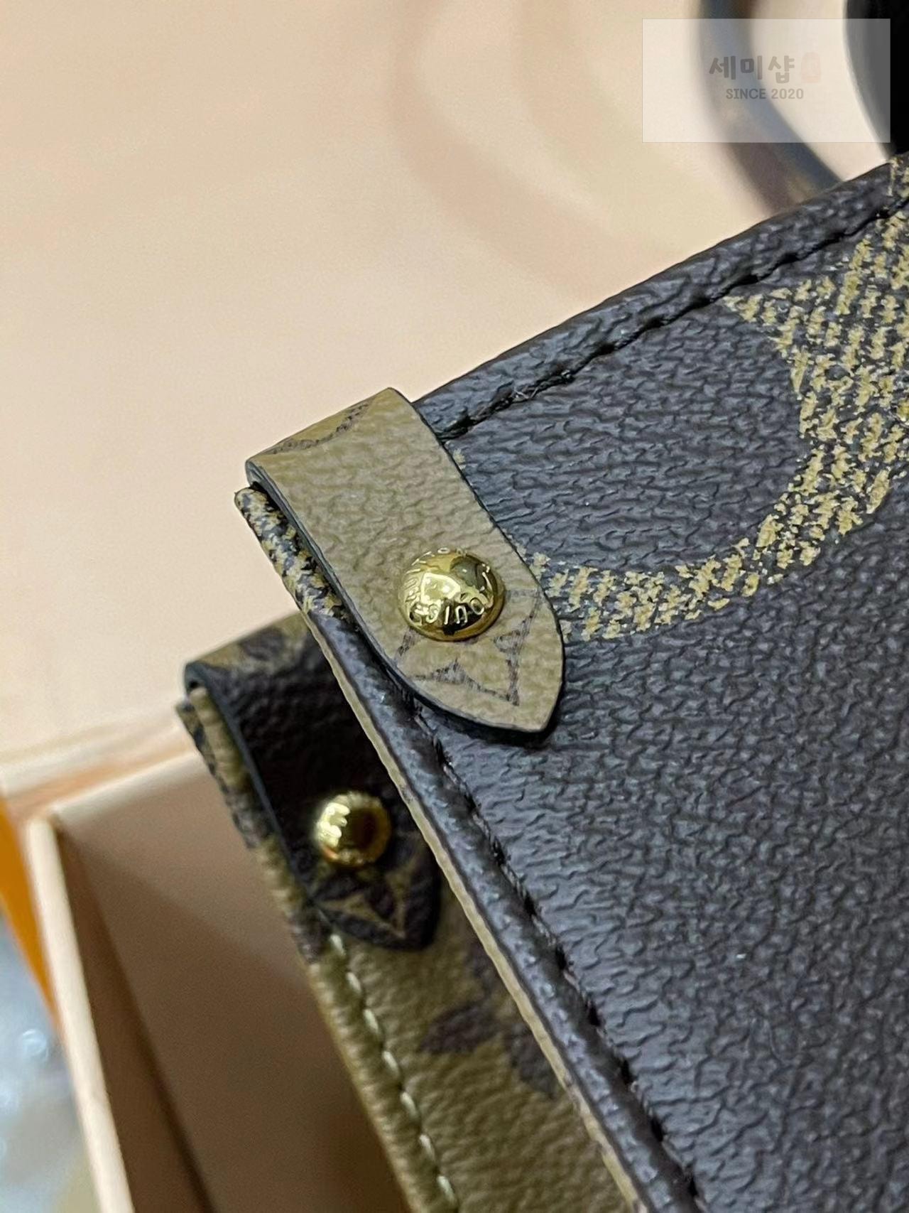 Louis Vuitton Louis Vuitton On The Go MM Bag 9번 이미지