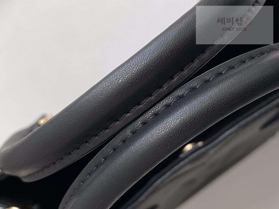 Louis Vuitton Louis Vuitton On The Go PM Bag 3번 이미지