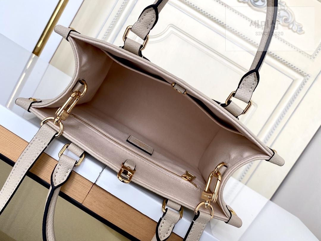Louis Vuitton Louis Vuitton On The Go PM Bag 33번 이미지