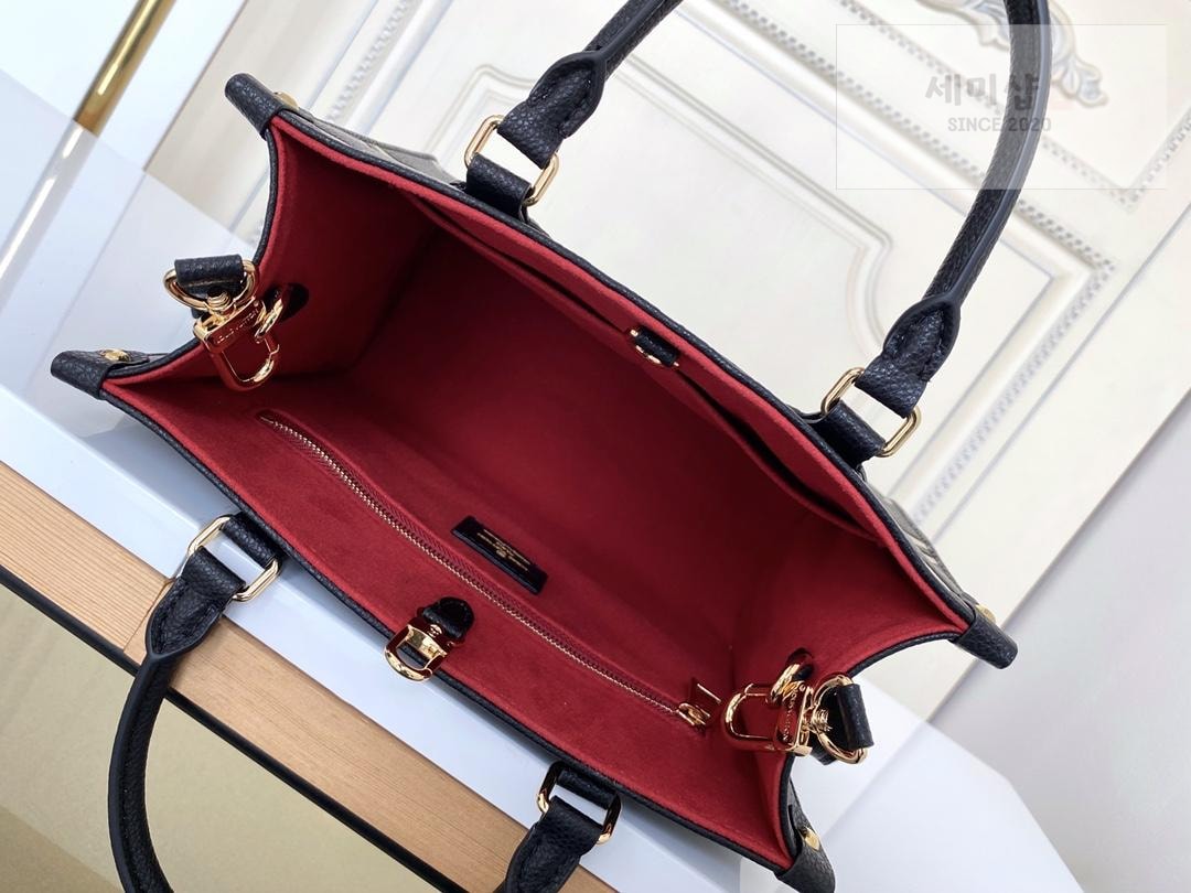 Louis Vuitton Louis Vuitton On The Go PM Bag 31번 이미지