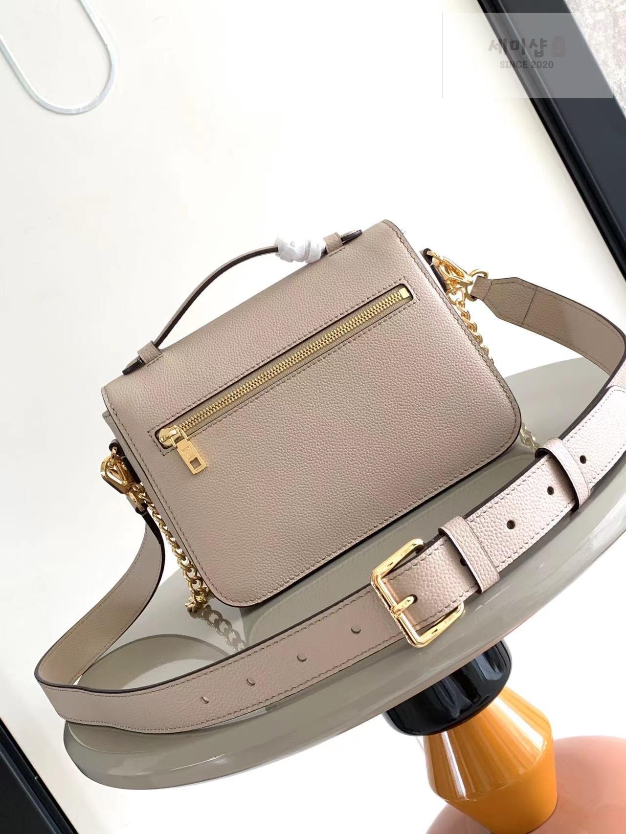 Louis Vuitton Louis Vuitton Oxford Lockme Bag 1번 이미지