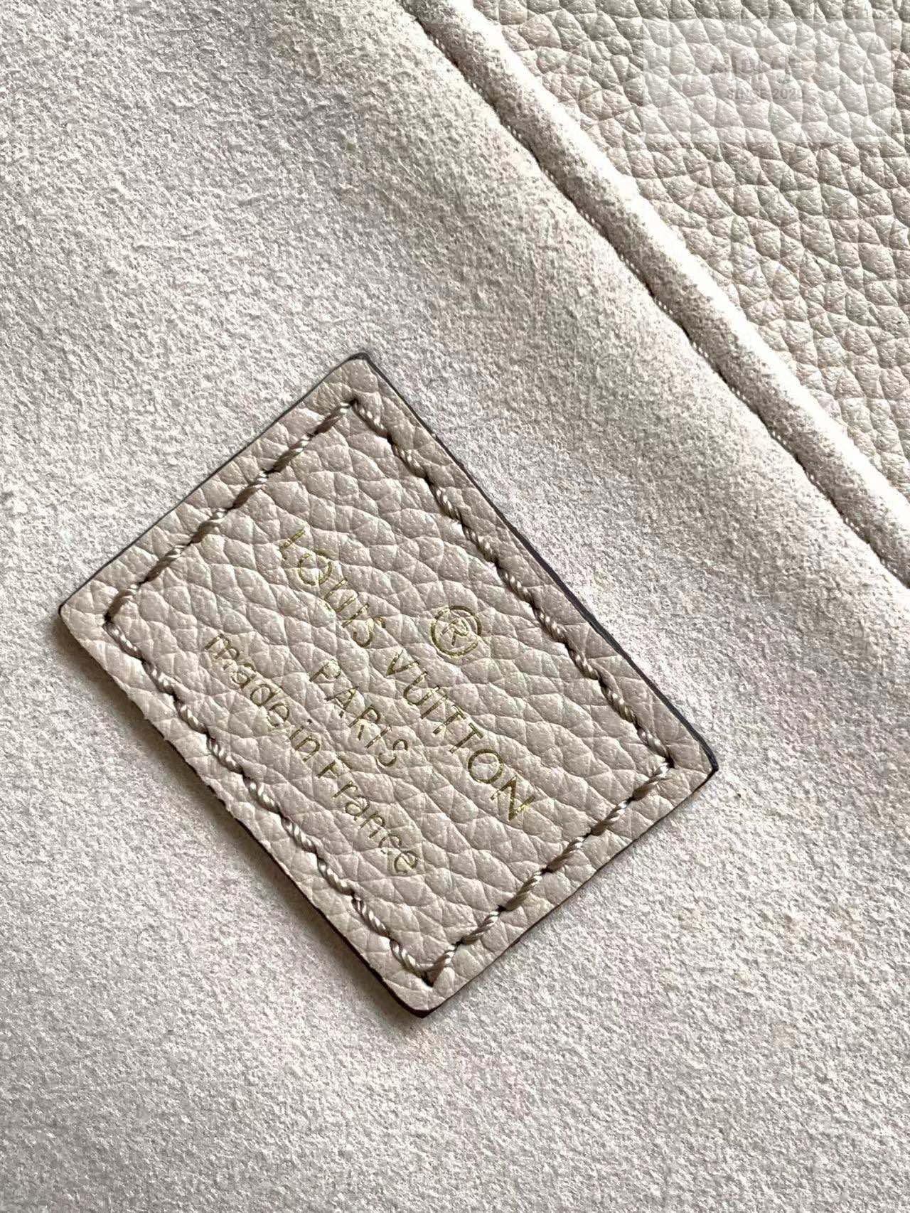 Louis Vuitton Louis Vuitton Oxford Lockme Bag 6번 이미지