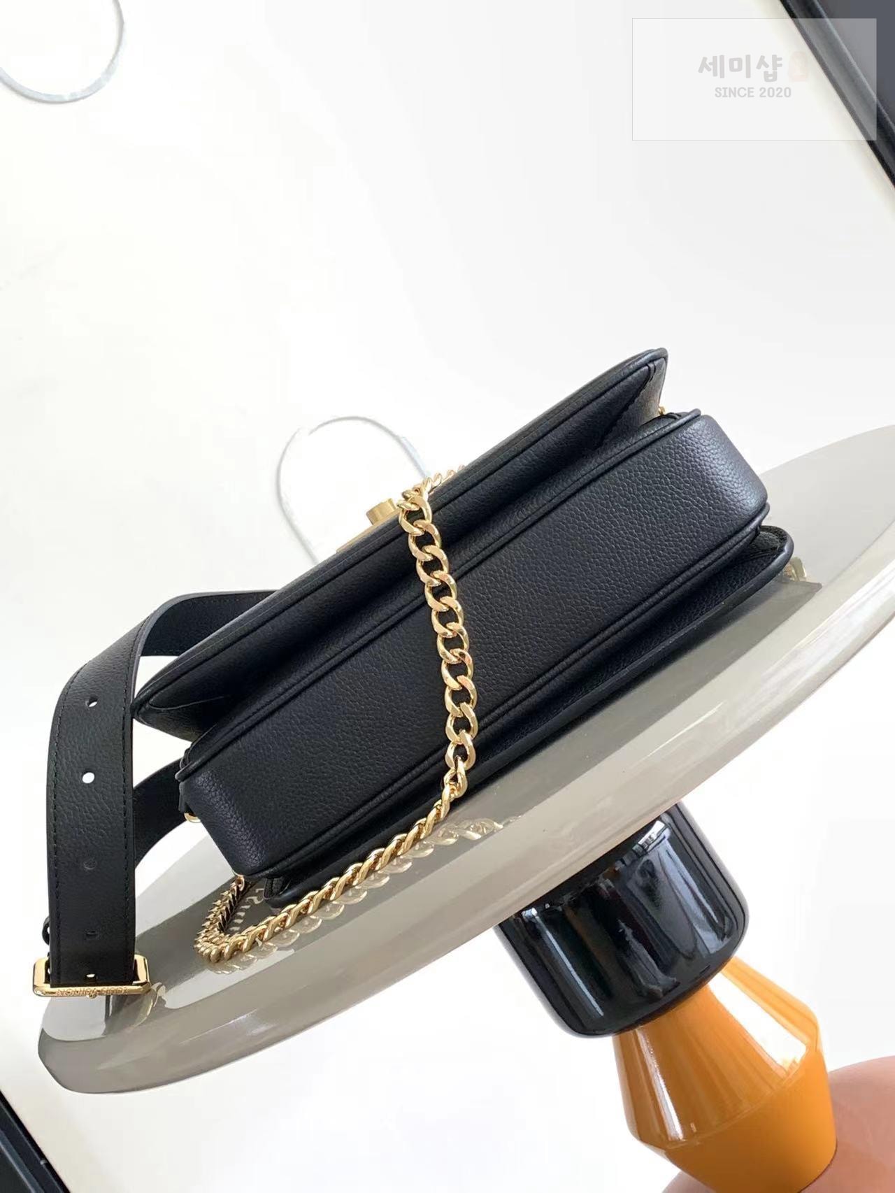 Louis Vuitton Louis Vuitton Oxford Lockme Bag 10번 이미지