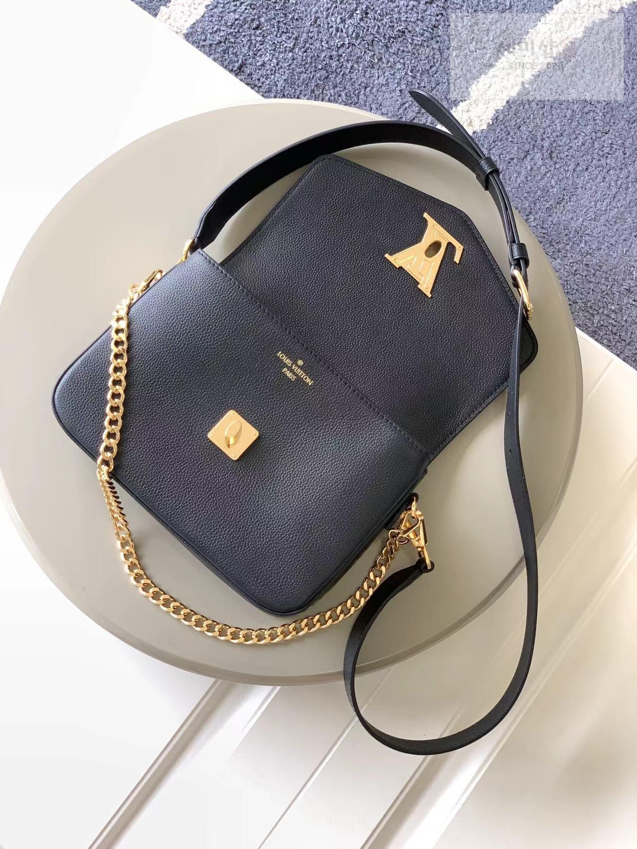 Louis Vuitton Louis Vuitton Oxford Lockme Bag 12번 이미지