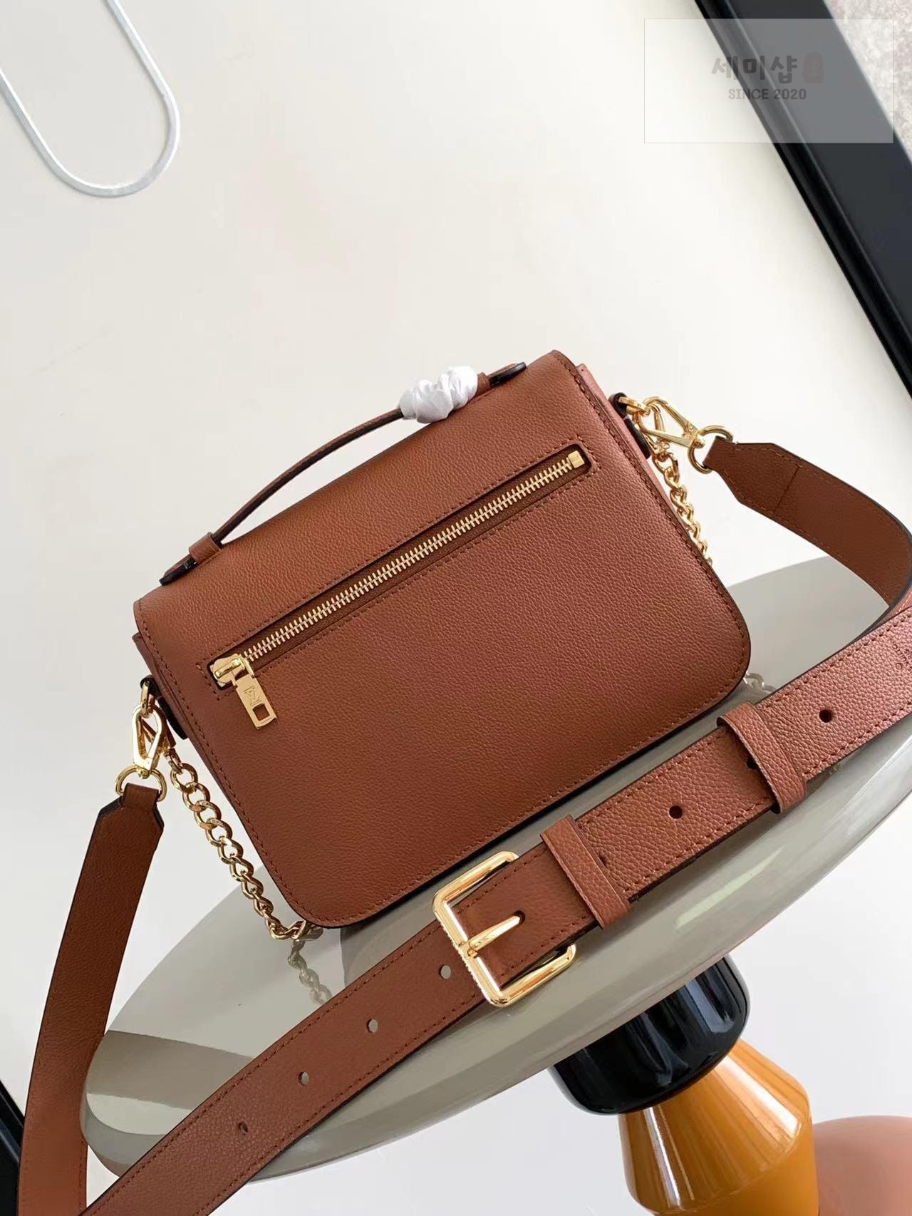 Louis Vuitton Louis Vuitton Oxford Lockme Bag 15번 이미지