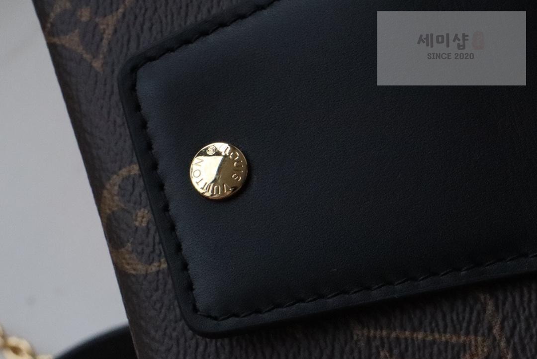 Louis Vuitton Louis Vuitton Padlock On Strap Bag 3번 이미지