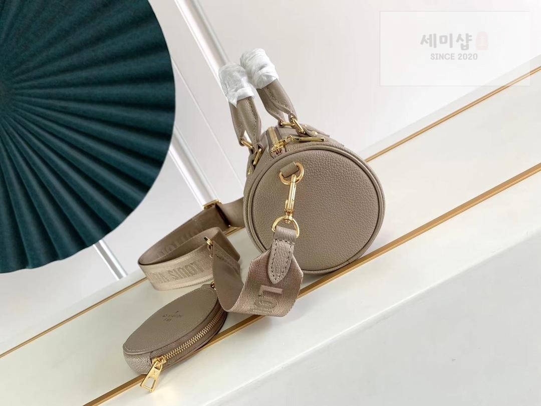 Louis Vuitton Louis Vuitton Papillon BB Bag 3번 이미지