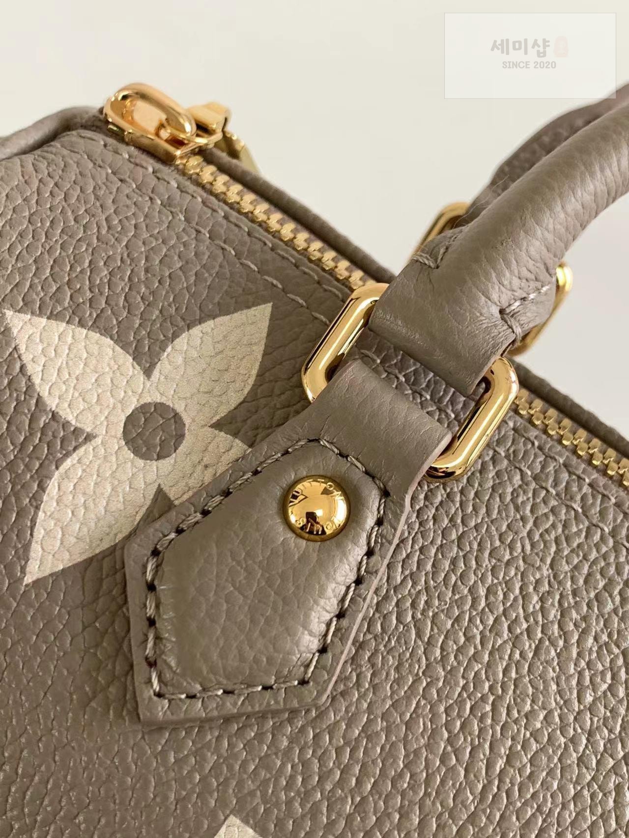 Louis Vuitton Louis Vuitton Papillon BB Bag 4번 이미지