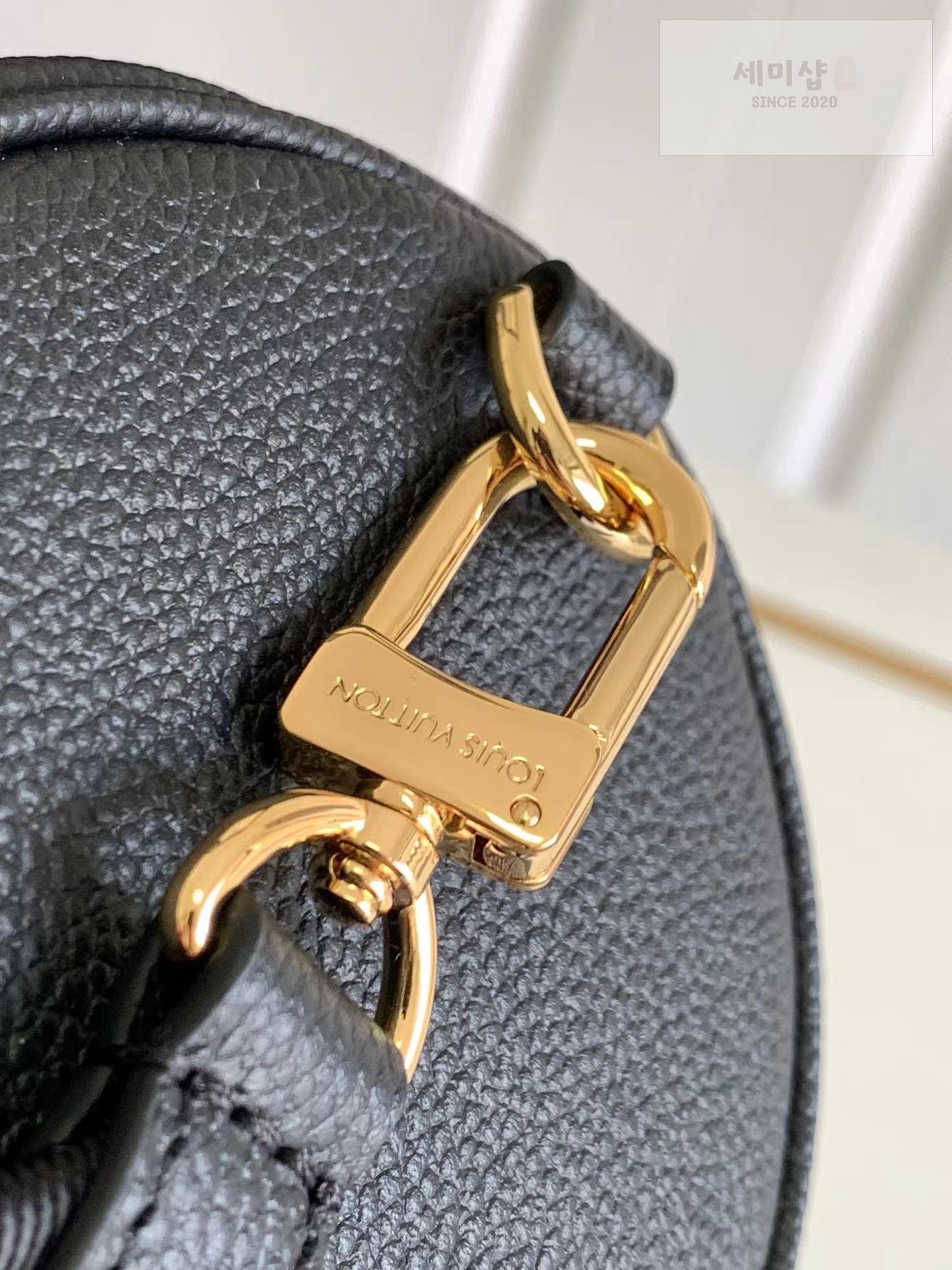 Louis Vuitton Louis Vuitton Papillon BB Bag 27번 이미지