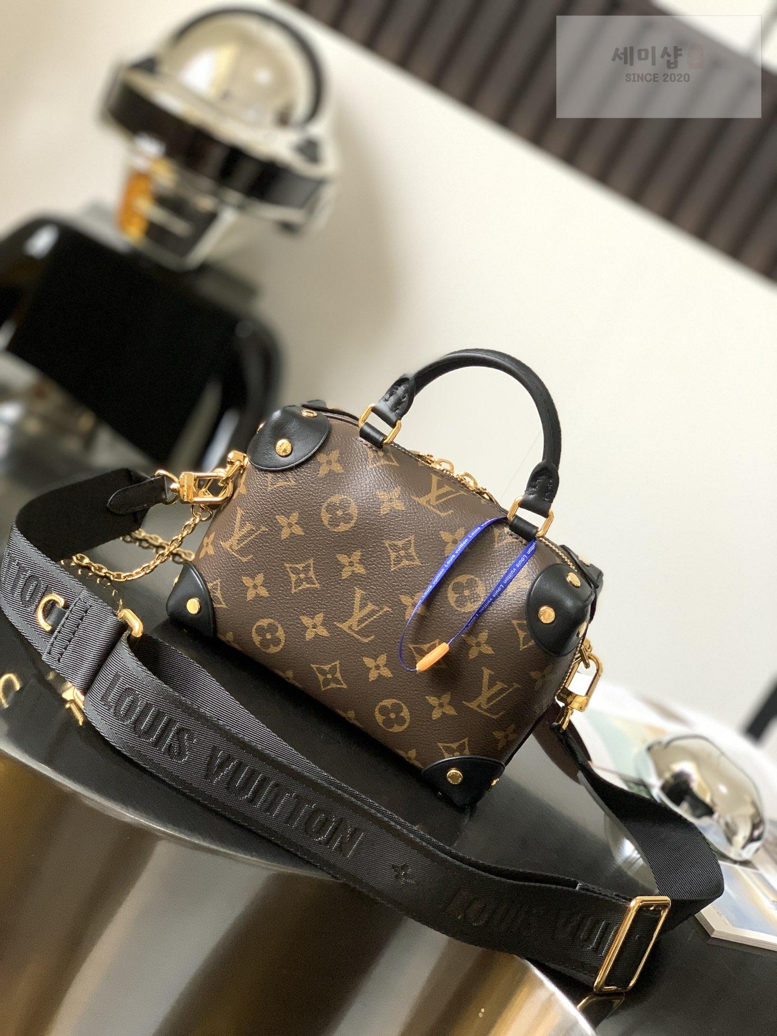 Louis Vuitton Louis Vuitton Petite Mal Souple Monogram Bag 1번 이미지
