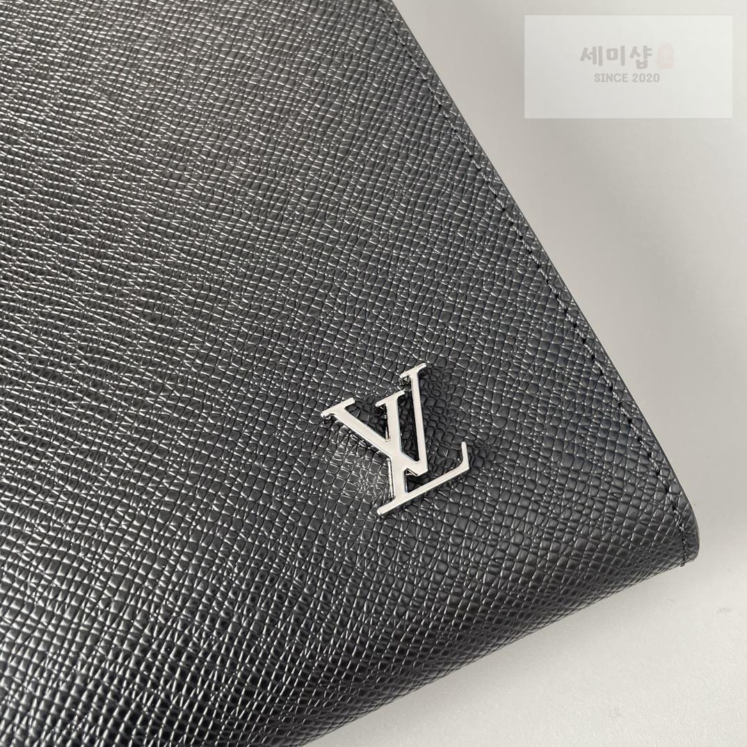 Louis Vuitton Louis Vuitton Pochette 24H Bag 17번 이미지