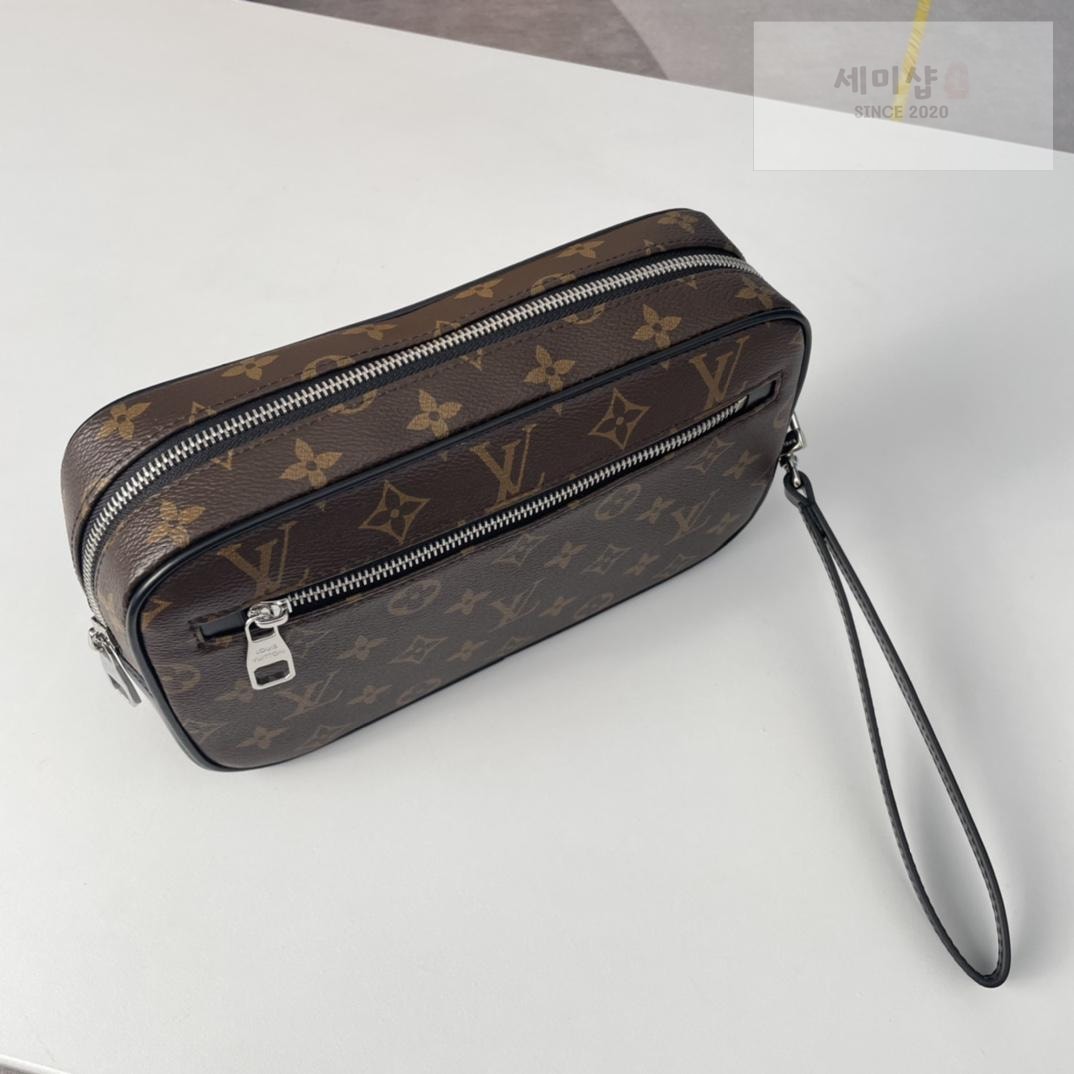 Louis Vuitton Louis Vuitton Pochette Kasai Bag 8번 이미지