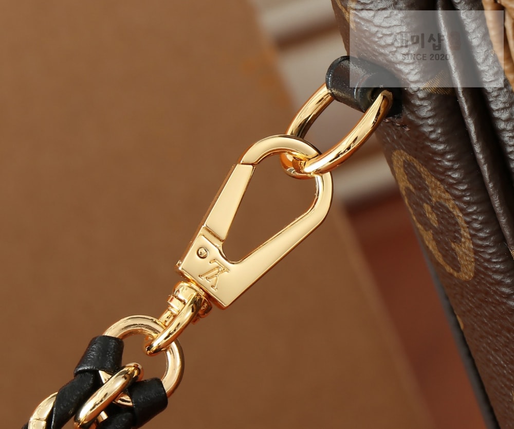 Louis Vuitton Pochette Metis Backpack Bag 5번 이미지