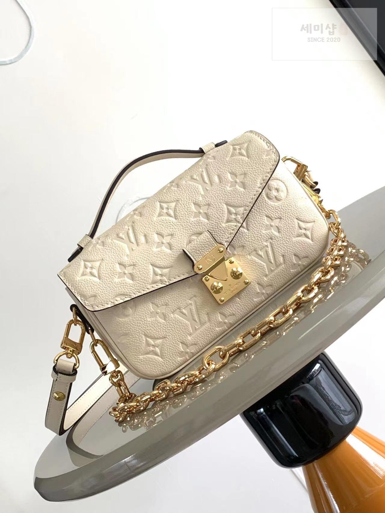 Louis Vuitton Louis Vuitton Pochette Metis East West Edition Bag 8번 이미지