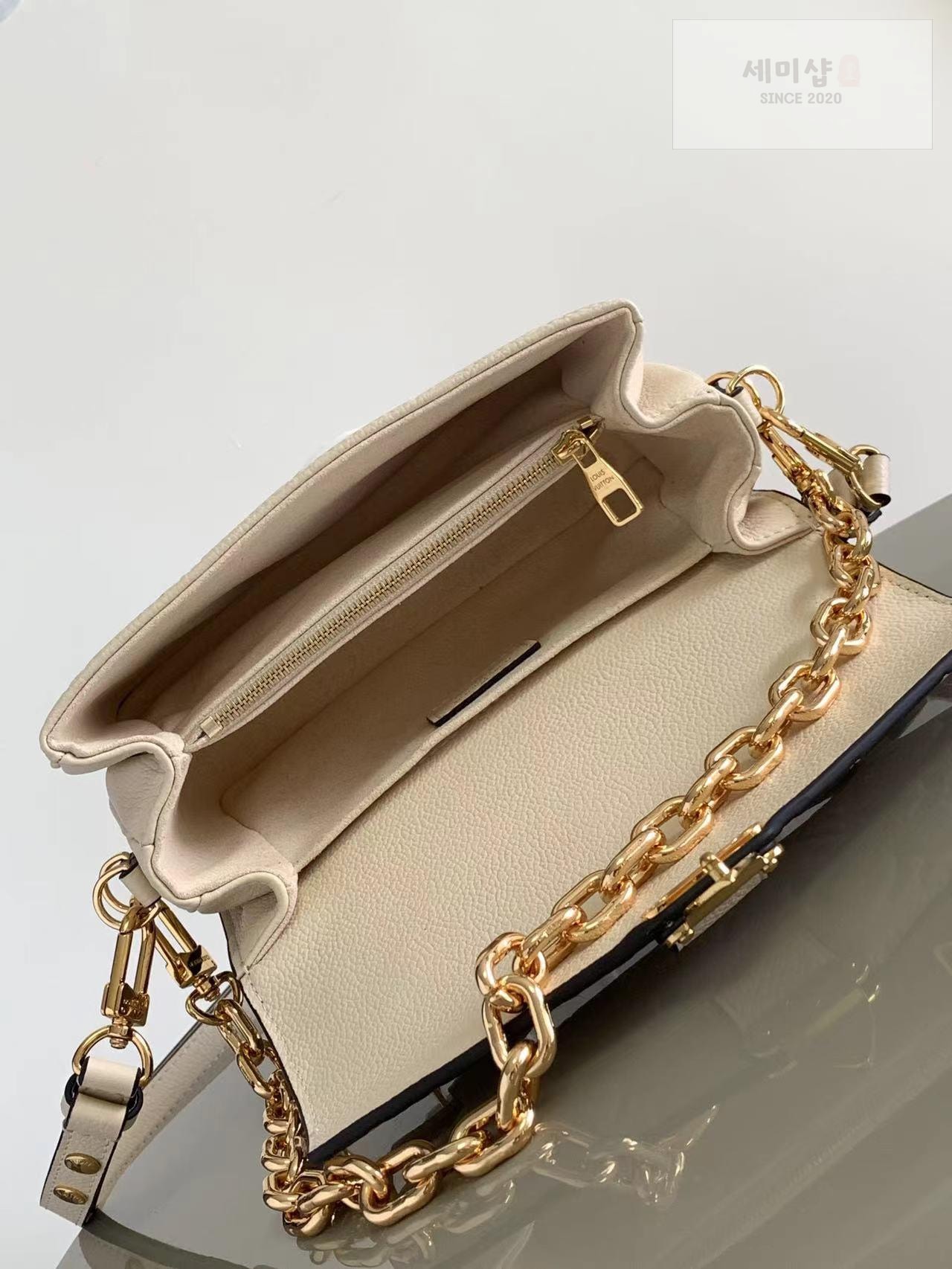 Louis Vuitton Louis Vuitton Pochette Metis East West Edition Bag 13번 이미지