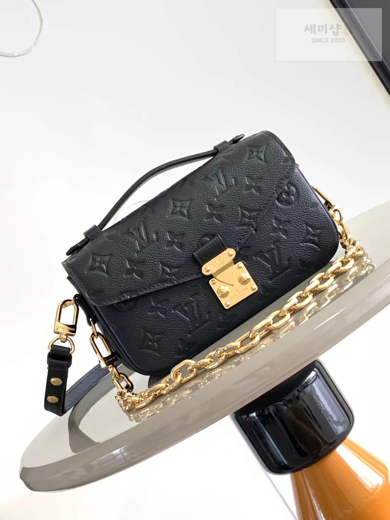 Louis Vuitton Louis Vuitton Pochette Metis East West Edition Bag 14번 이미지