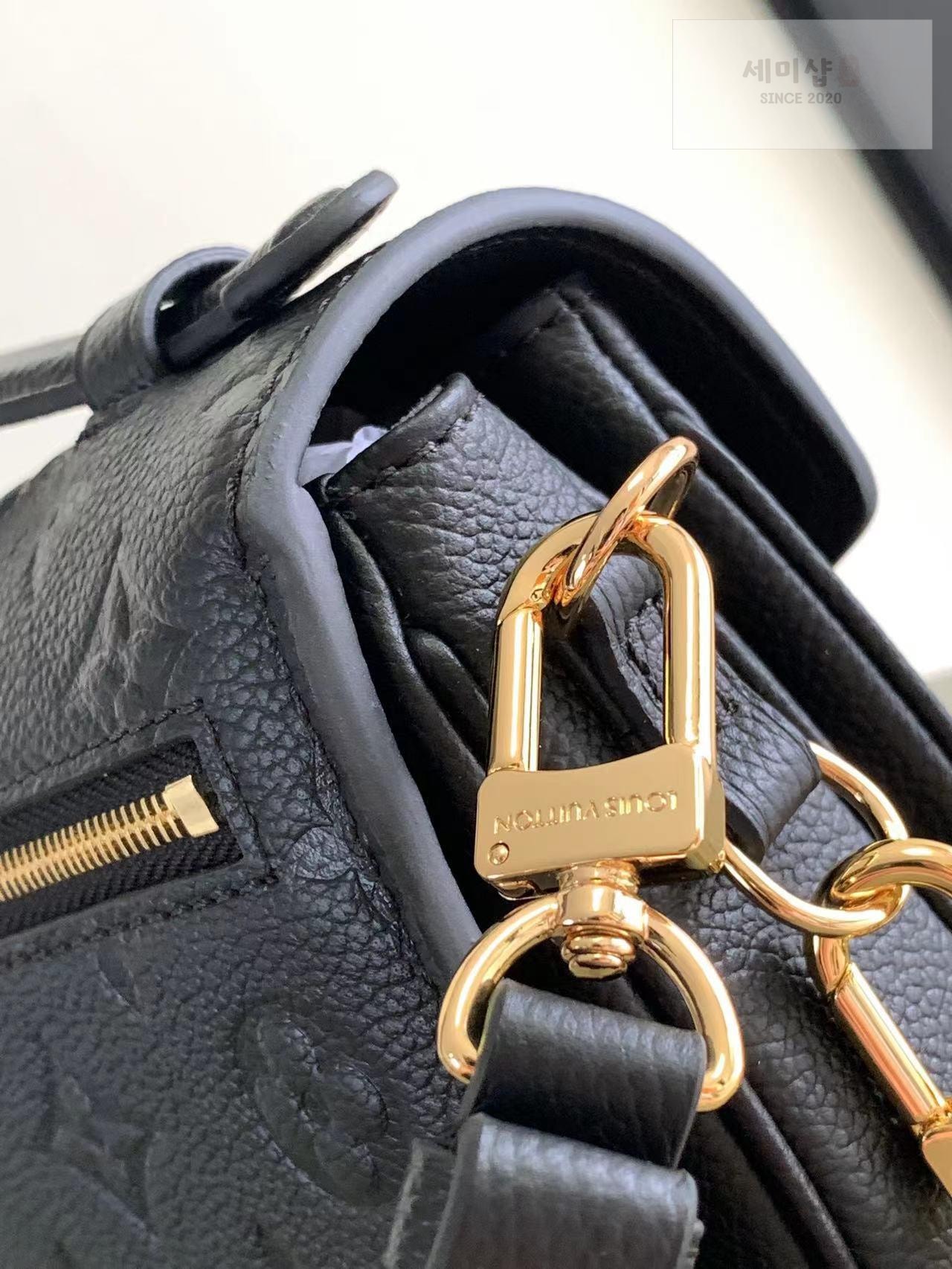 Louis Vuitton Louis Vuitton Pochette Metis East West Edition Bag 18번 이미지
