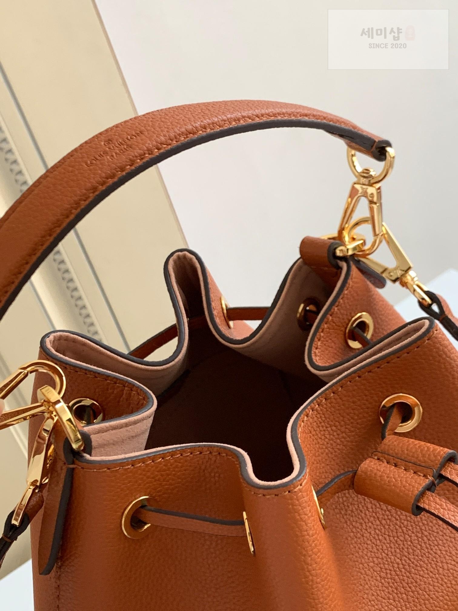 Louis Vuitton Louis Vuitton Rock Me Bucket Bag 5번 이미지