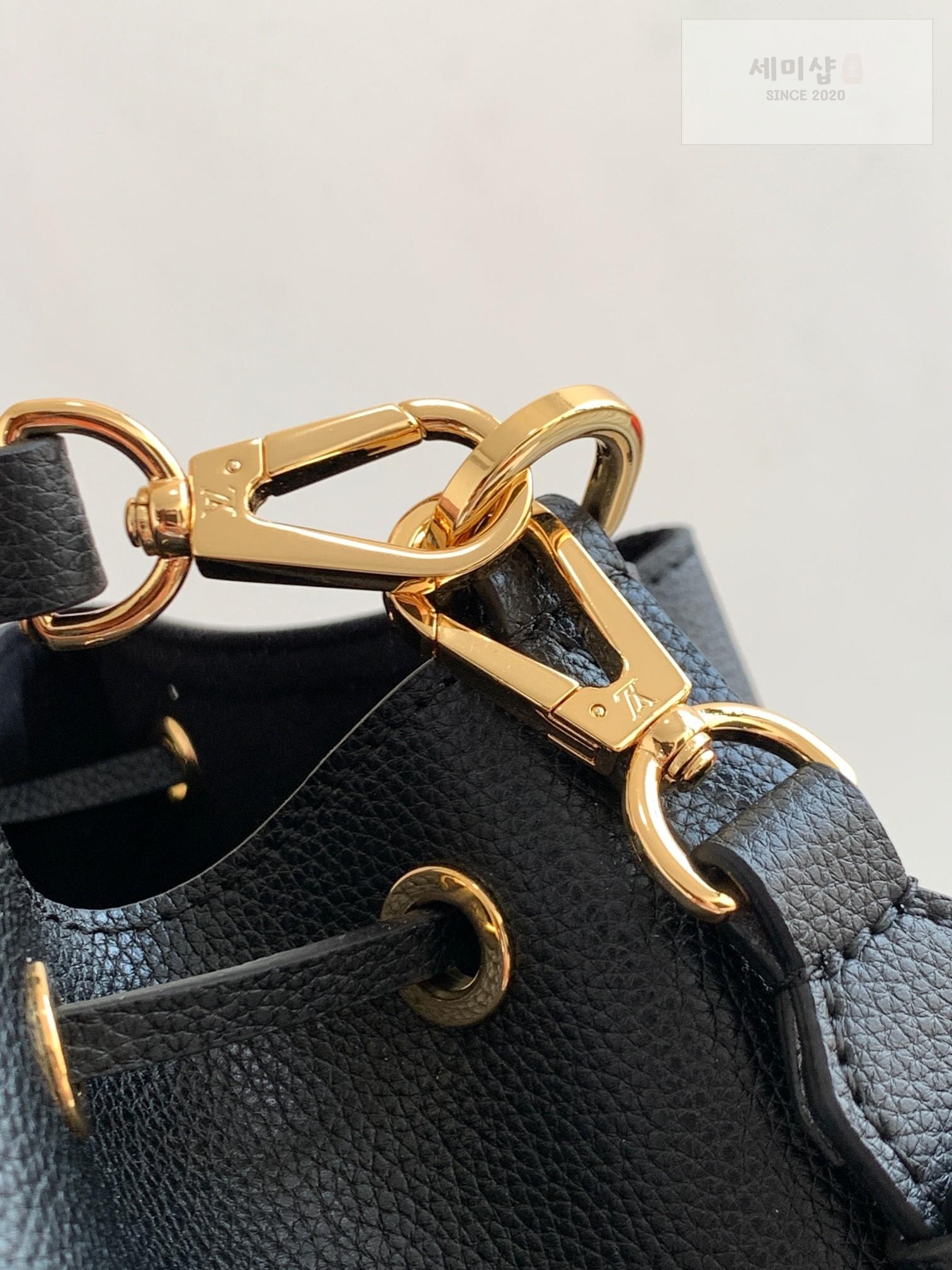 Louis Vuitton Louis Vuitton Rock Me Bucket Bag 19번 이미지