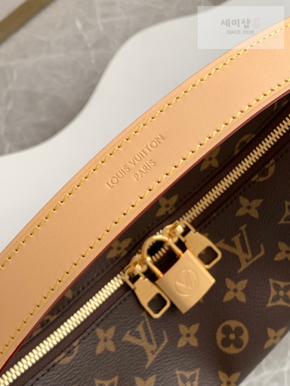 Louis Vuitton Louis Vuitton Slouchy Monogram PM Bag 9번 이미지