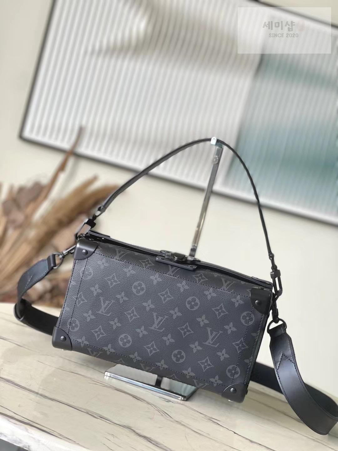 Louis Vuitton Louis Vuitton Soul Trunk East West Monogram Bag 7번 이미지