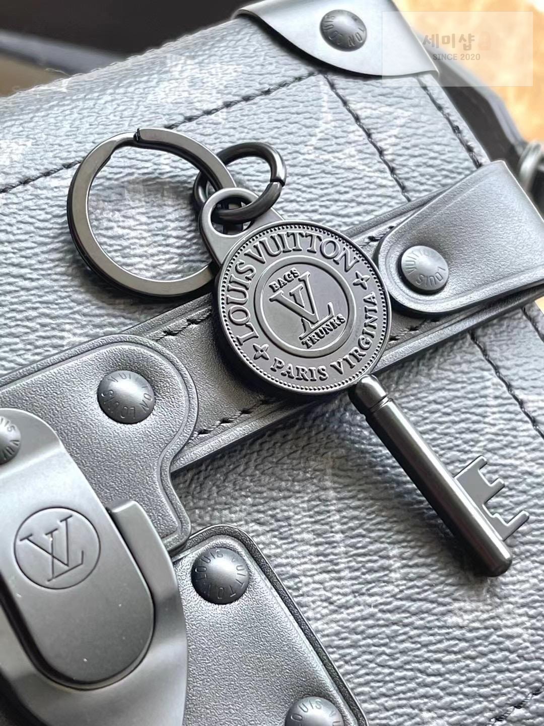 Louis Vuitton Louis Vuitton Soul Trunk Monogram Eclipse Bag 4번 이미지