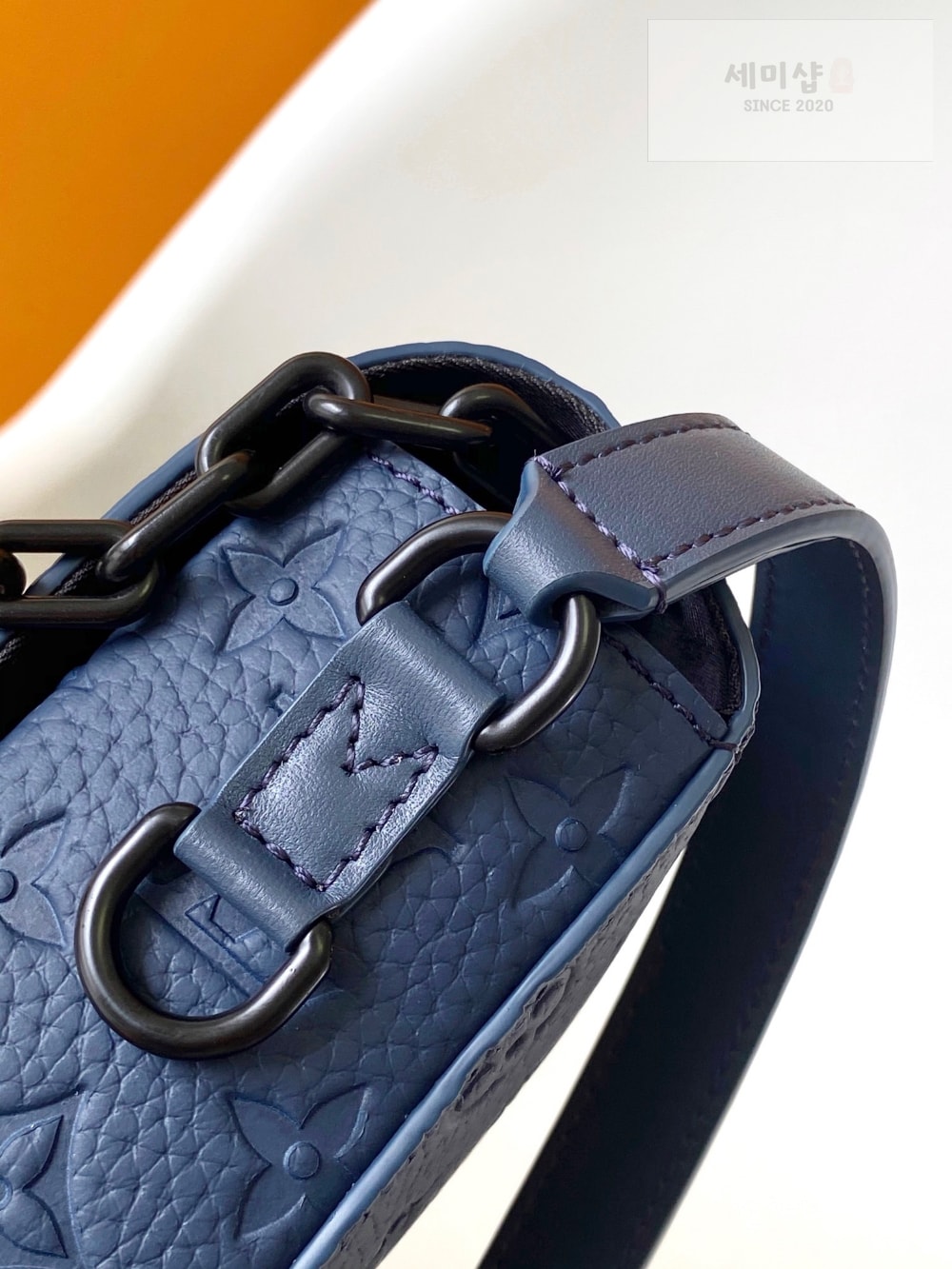 Louis Vuitton Louis Vuitton Steamer Wearable Wallet Taurillon Monogram Bag 5번 이미지