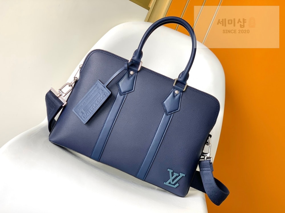 Louis Vuitton Louis Vuitton Takeoff Bag 7번 이미지
