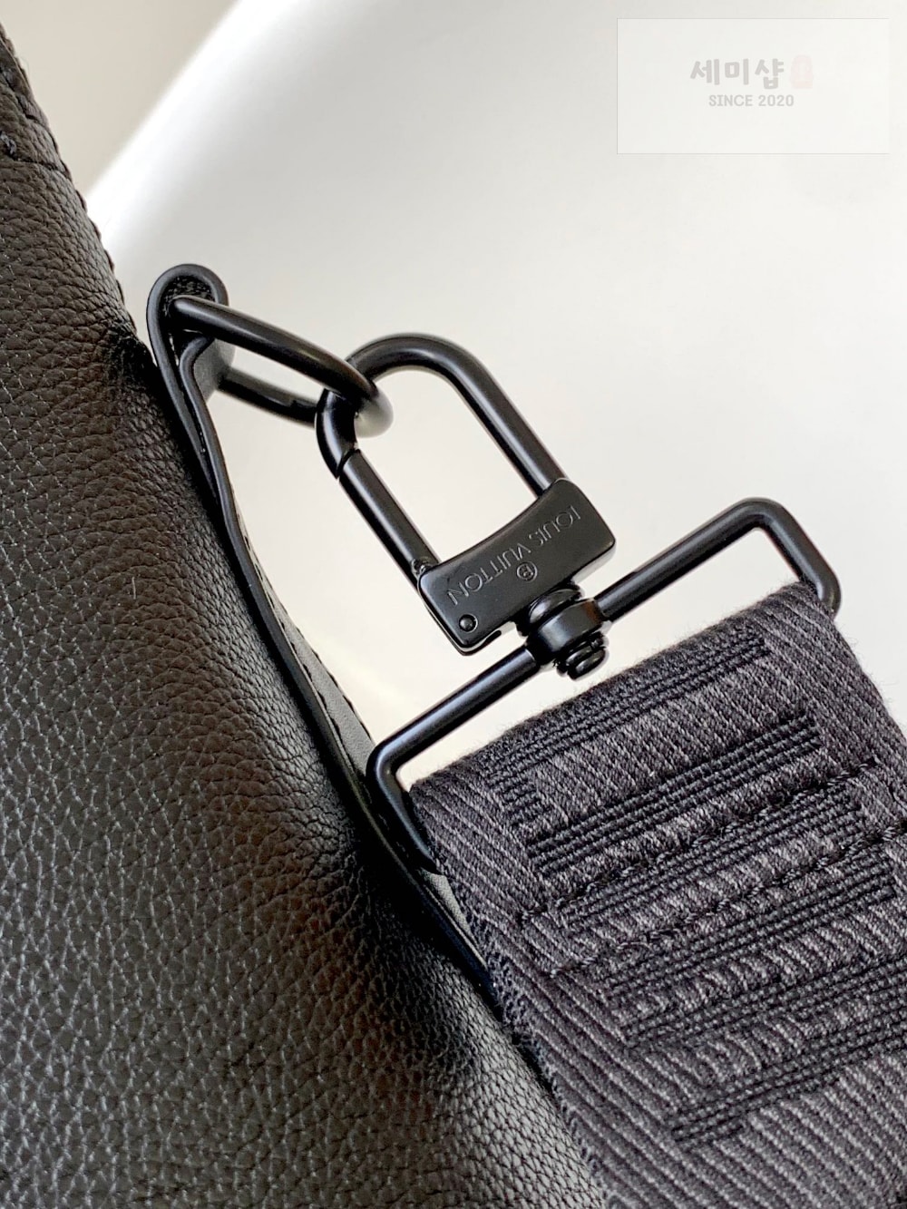 Louis Vuitton Louis Vuitton Takeoff Bag 5번 이미지