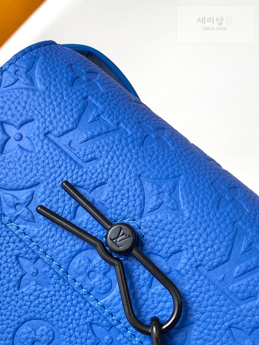 Louis Vuitton Louis Vuitton Taurillon Monogram Steamer Wearable Wallet Bag 4번 이미지