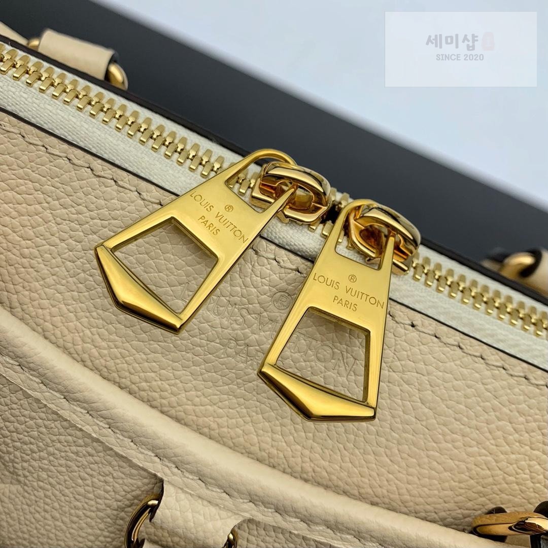 Louis Vuitton Louis Vuitton Trianon Bag 13번 이미지