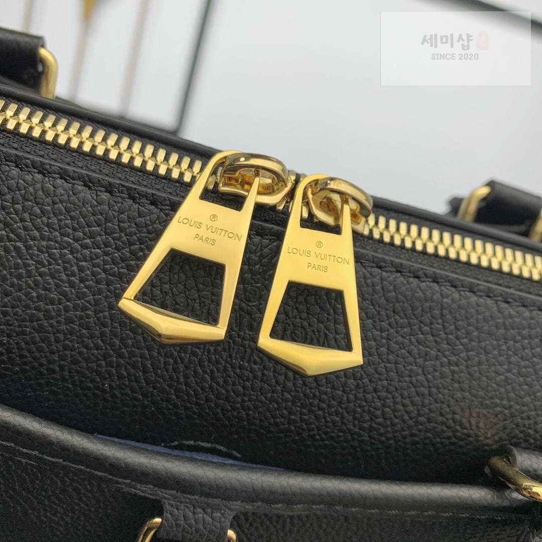 Louis Vuitton Louis Vuitton Trianon Bag 52번 이미지