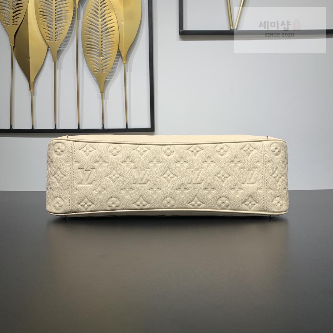 Louis Vuitton Louis Vuitton Trianon Bag 34번 이미지