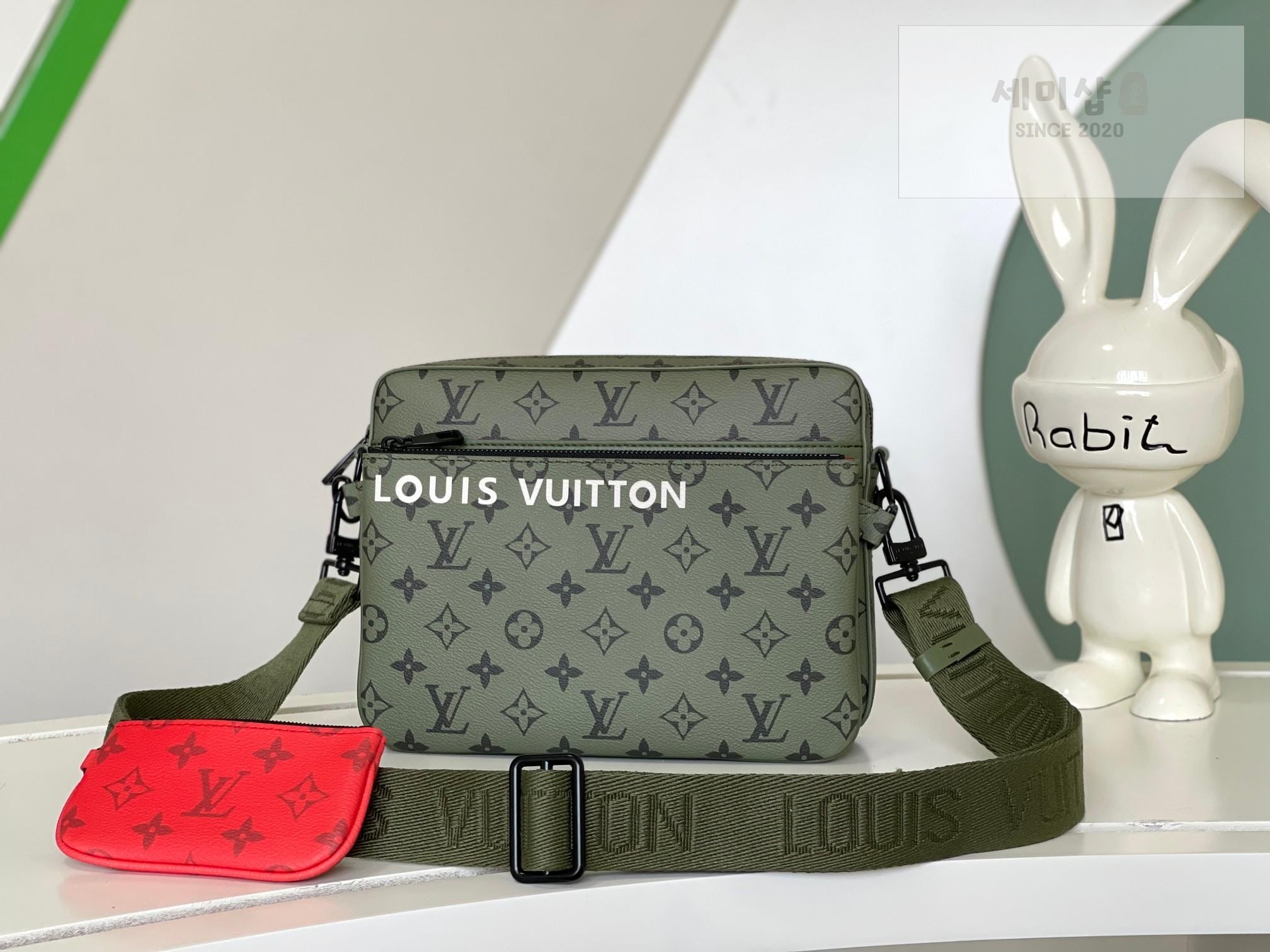 Louis Vuitton Louis Vuitton Trio Messenger Guitar Bag 1번 이미지