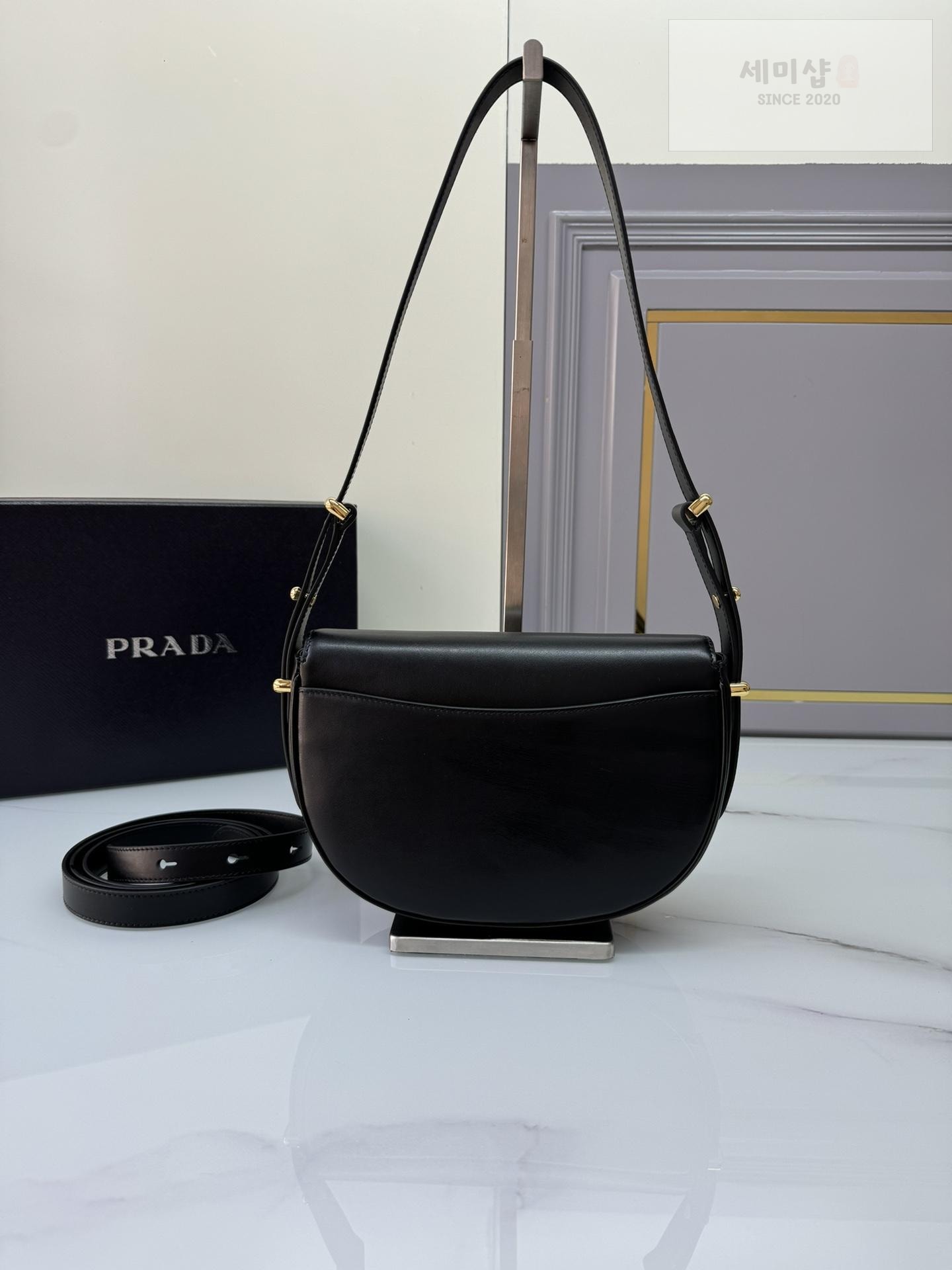 P R A D A Prada Arque Leather Shoulder Flap Bag 14번 이미지