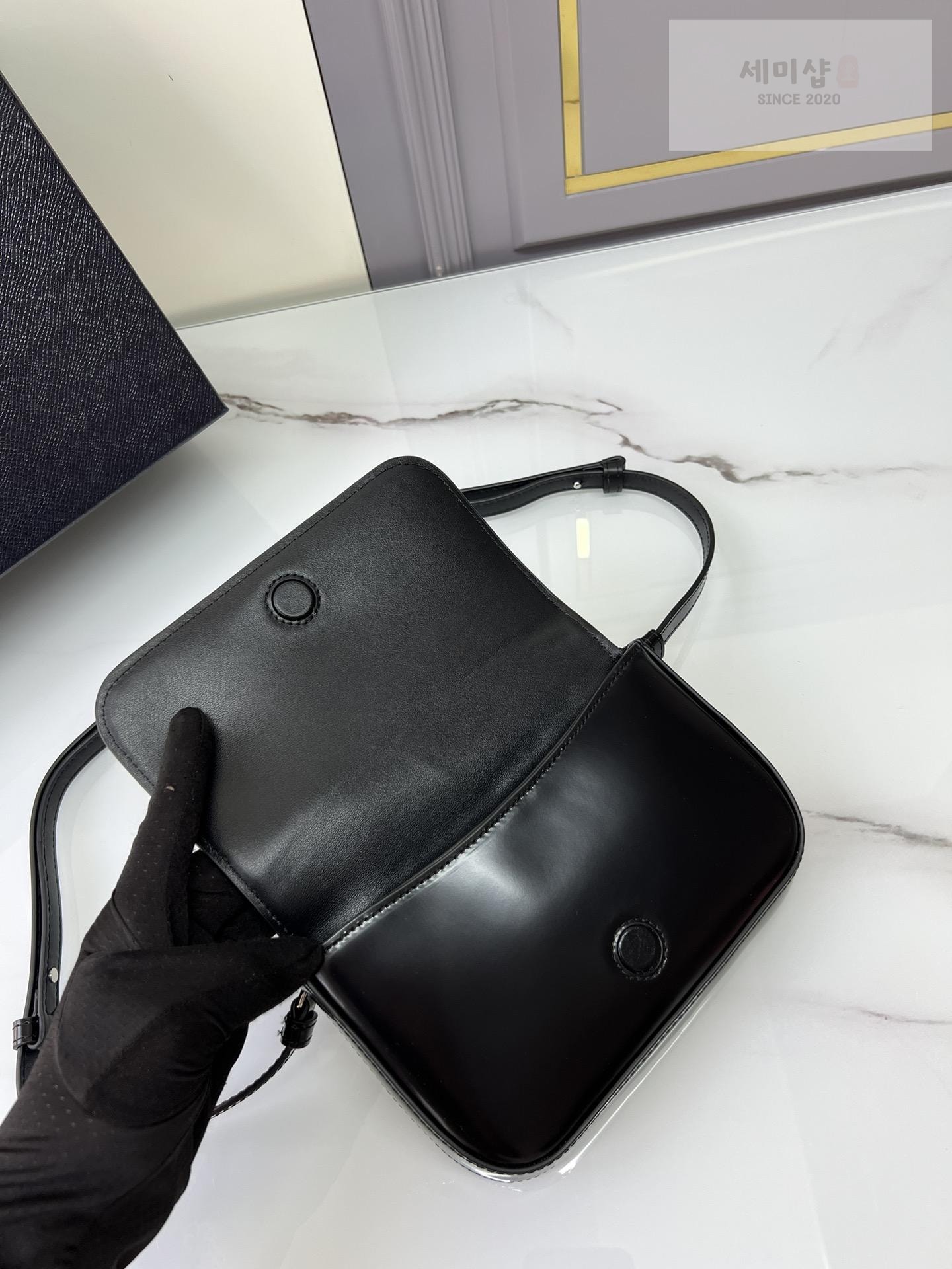 P R A D A Prada Brushed Leather Mini Bag 9번 이미지