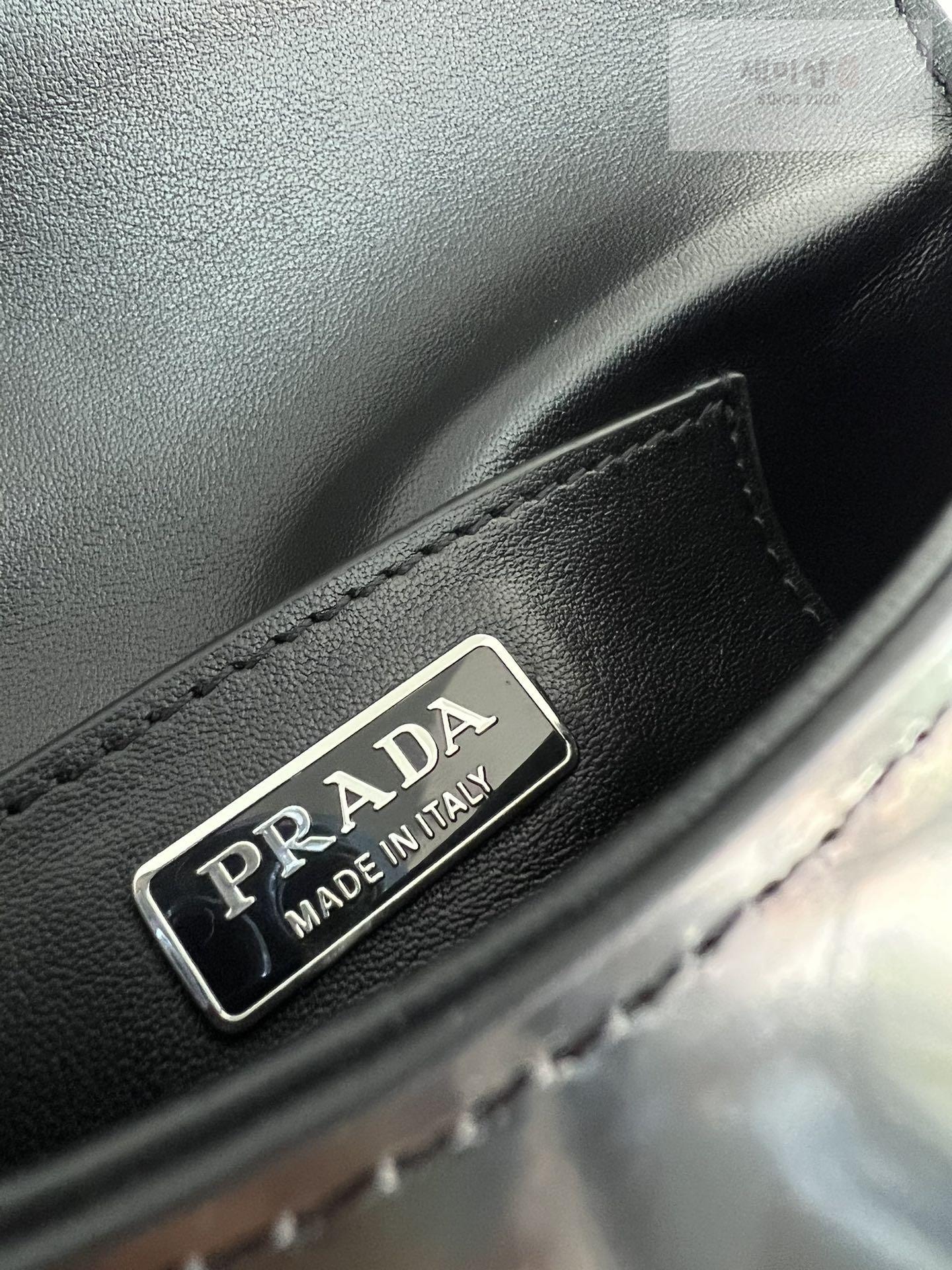 P R A D A Prada Brushed Leather Mini Bag 11번 이미지